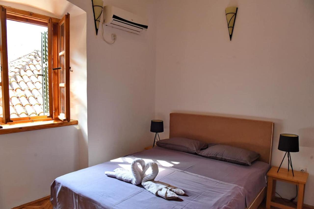 קוטור Cozy 2 Bedroom Apartment In Antique Bizanti Palace מראה חיצוני תמונה