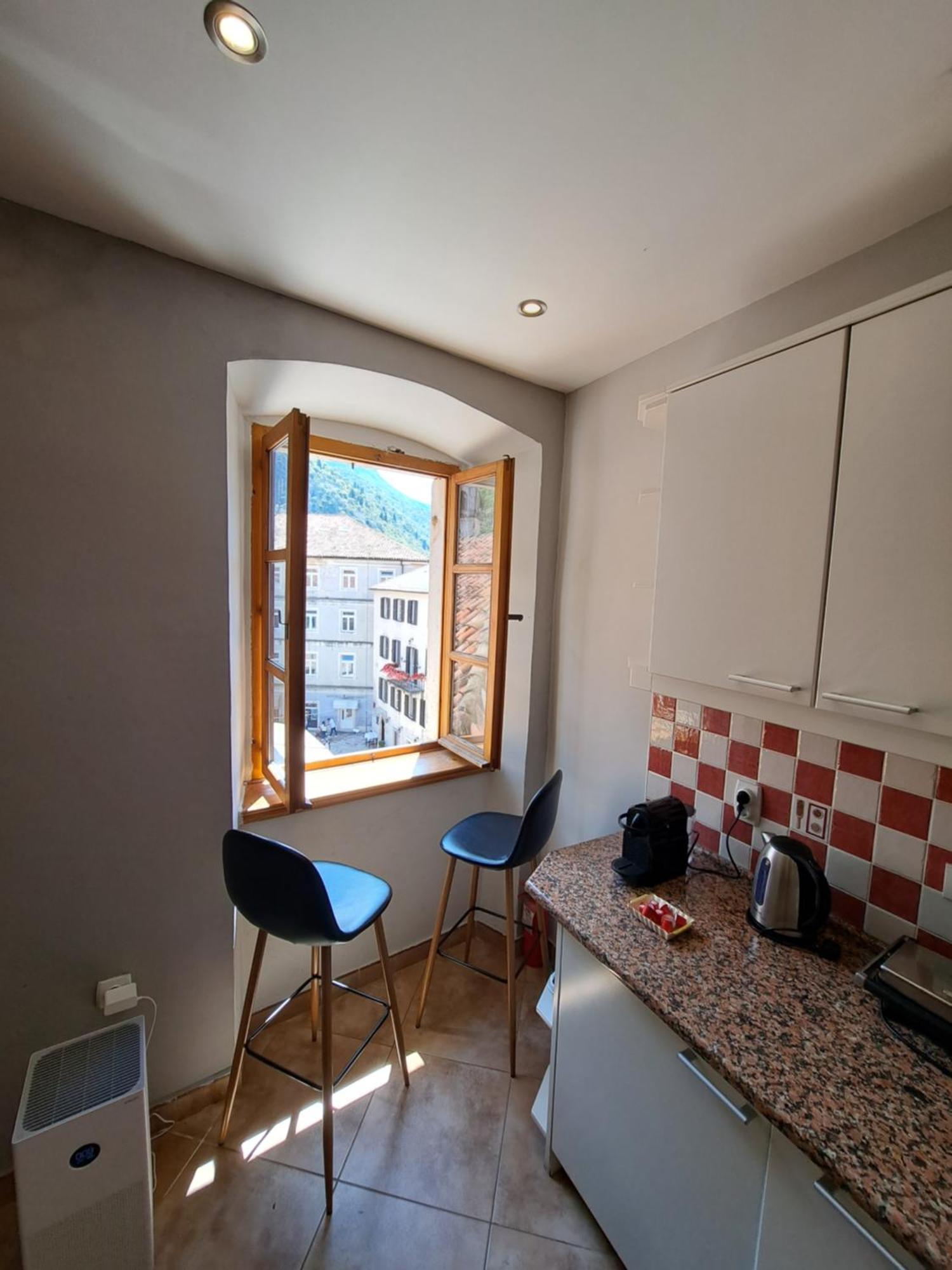 קוטור Cozy 2 Bedroom Apartment In Antique Bizanti Palace מראה חיצוני תמונה